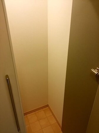 ロイヤルコート Bの物件内観写真